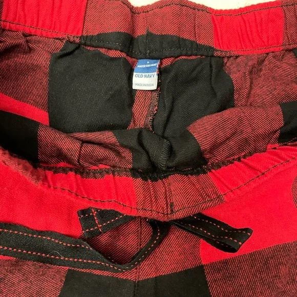 *BUNDLE* NWT Old Navy Flannel Pajama Short Black & Red Buffalo Plaid Women SZ L - Picture 4 of 7